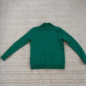 Like new- LOFT petite Emerald Knit Turtleneck- XXS petite